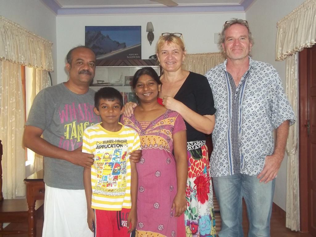 Aroma Home Stay Kochi Eksteriør billede
