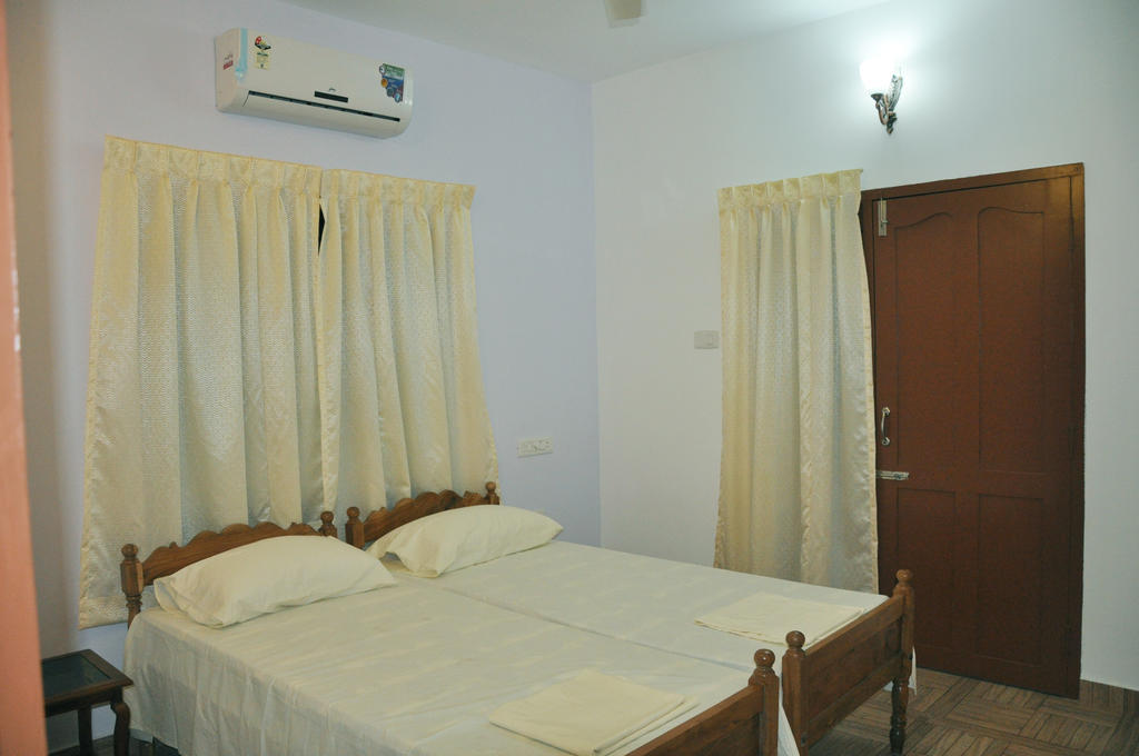 Aroma Home Stay Kochi Eksteriør billede